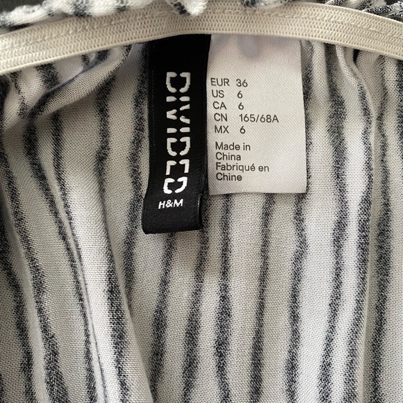 H&M DIVIDED Black White Striped Strapless Short Romper Jumpsuit Women Size 6 - Picture 9 of 9